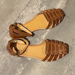 American Eagle Flat Sandals